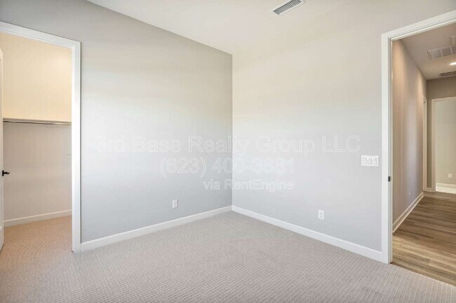 Foto del edificio - 4354 N 198th Ln