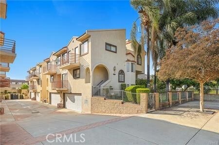 Foto del edificio - 305 S Chapel Ave