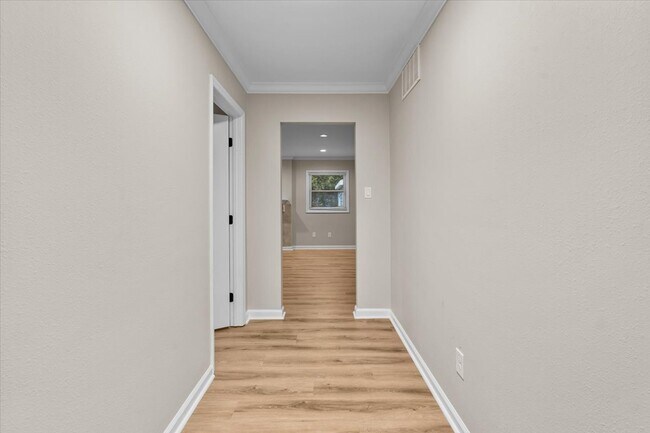 Foto del edificio - 602 Lipscomb Rd