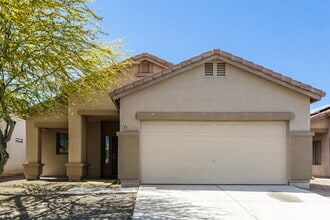 Building Photo - 93 3rd Ave W