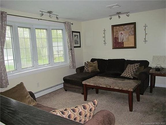 Building Photo - 5524 9 Mile Rd