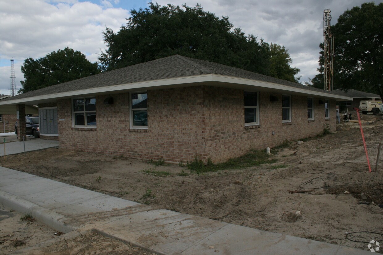 Foto del edificio - Colton Meadow Apartments