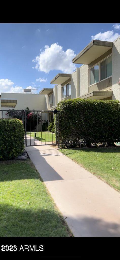 Foto del edificio - 7740 E Heatherbrae Ave