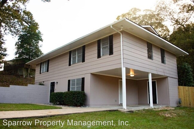 Building Photo - 4 br, 2 bath House - 911 Woodburn Dr