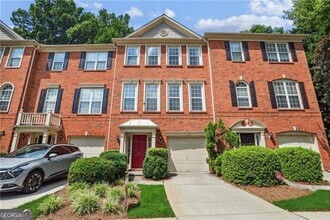 Building Photo - 5104 Manerdale Dr SE