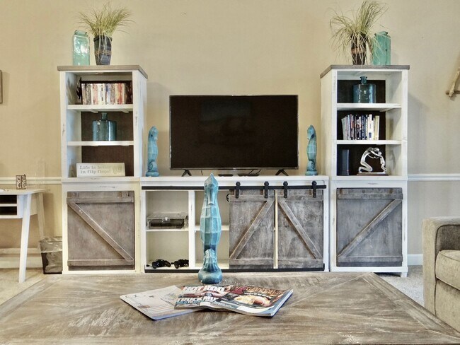 Building Photo - 3973 Forsythia Ct