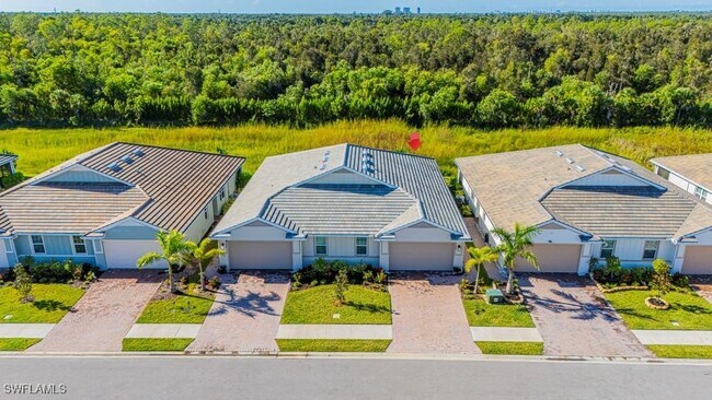 Foto del edificio - 1050 Enbrook Lp