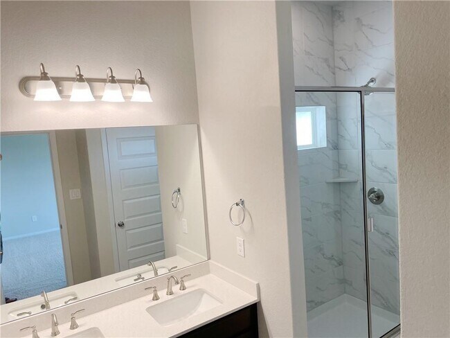 Building Photo - 6409 Wolf Pack Dr