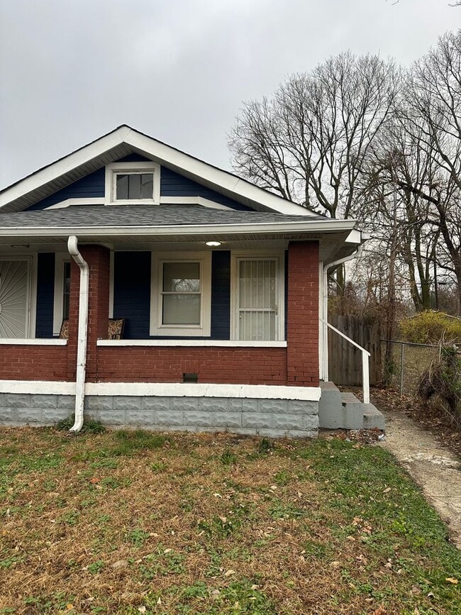 Photo - 642 Congress Ave House