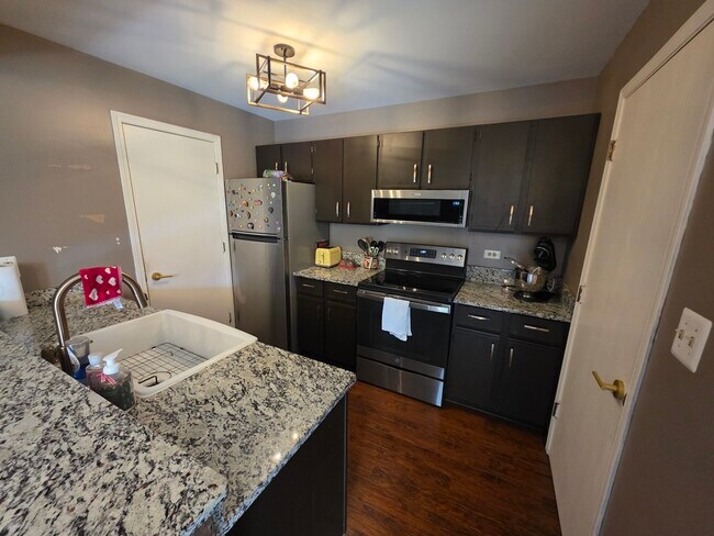 Foto del edificio - 4402 W Shamrock Ln