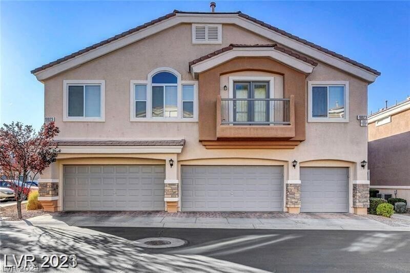 Primary Photo - 10023 Aspen Rose St