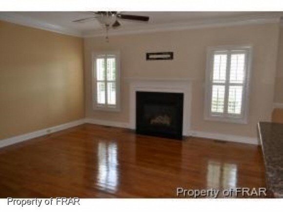 Building Photo - 2725 Plum Ridge Rd
