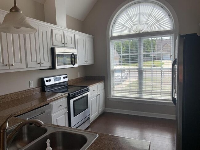 Foto del edificio - 3 bedroom in Pikeville NC 27863