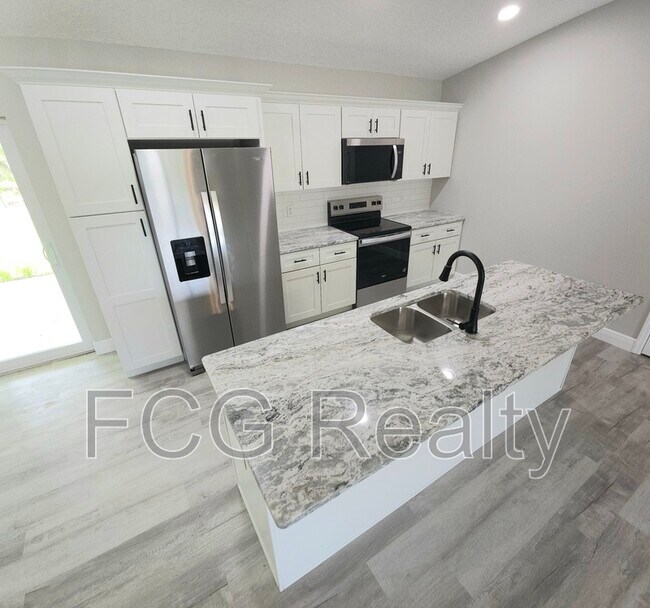 Foto del edificio - 9412 N Pineview Way