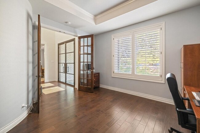 Foto del edificio - 1213 Grosvener Ct