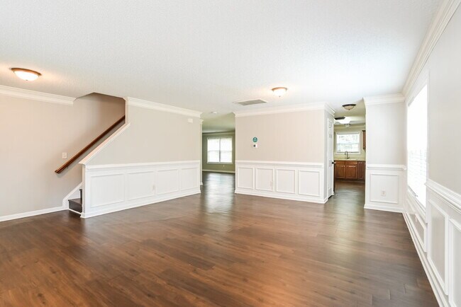 Foto del edificio - 2739 Highland Park Dr