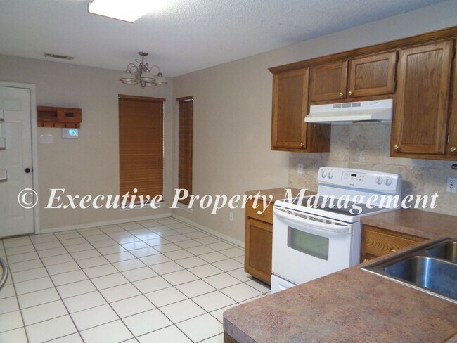 Building Photo - 287 CR 3371 Kempner, TX 76539 (Occupied) *...