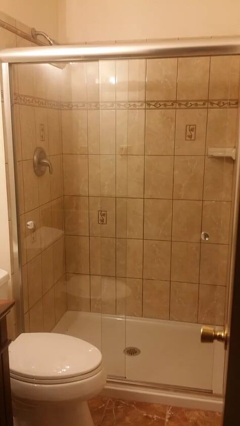 Bathroom - 124 Bluebird Dr