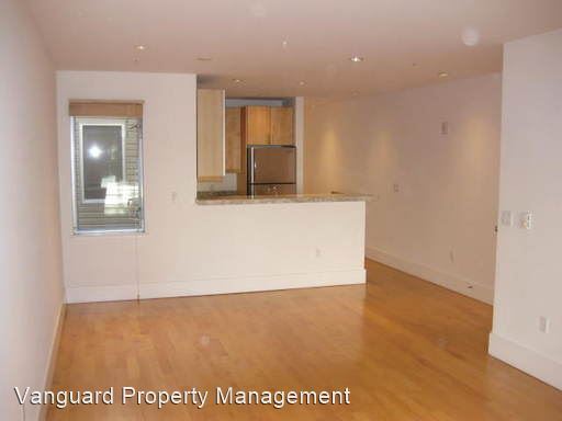 Building Photo - 2315 Van Ness Ave