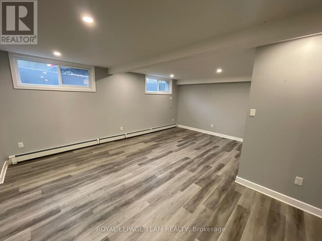 Building Photo - 47 Riverdale Ave