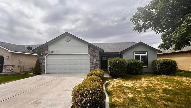 Building Photo - 8455 W Harmonica Way