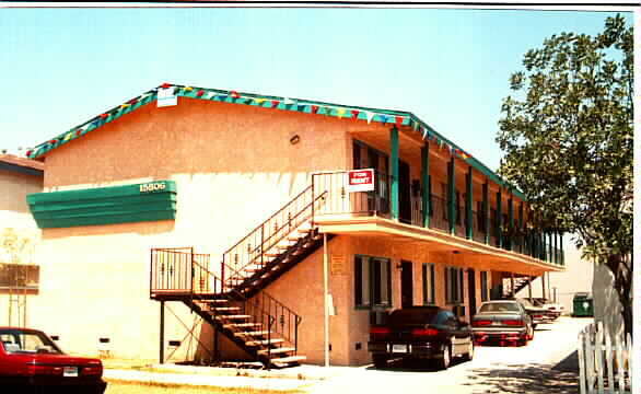 Primary Photo - 15806 Santa Ana Ave