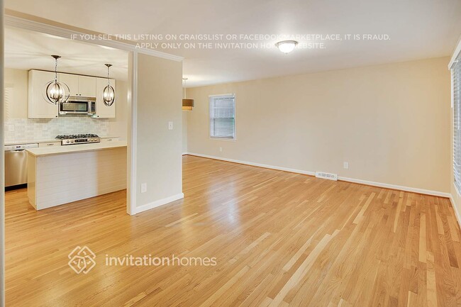 Building Photo - 800 Braxfield Dr