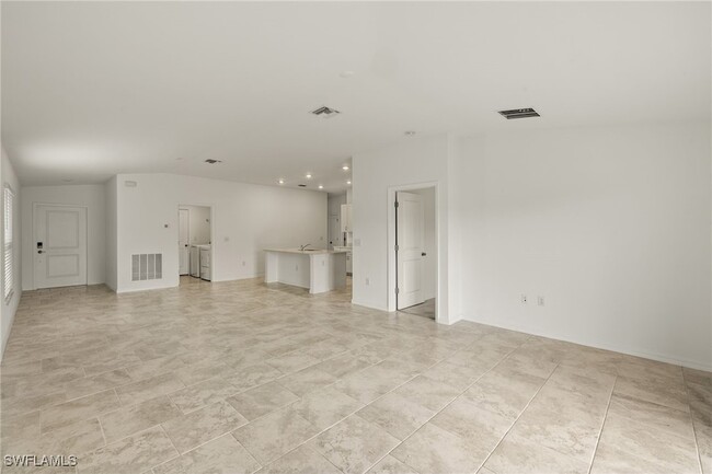 Building Photo - 4037 Villa Doria Ct