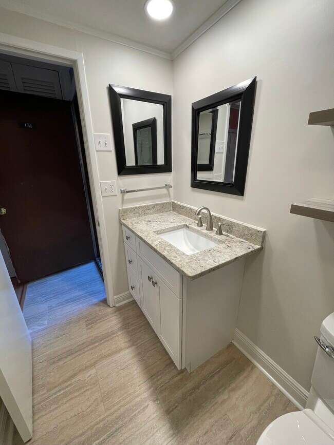 131 Lakeside Villla Unit 131, Diamondhead, MS 39525 Condo for Rent in