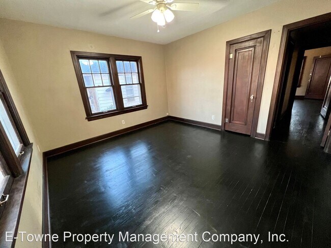 Building Photo - 2 br, 1 bath House - 701 E. Randolph