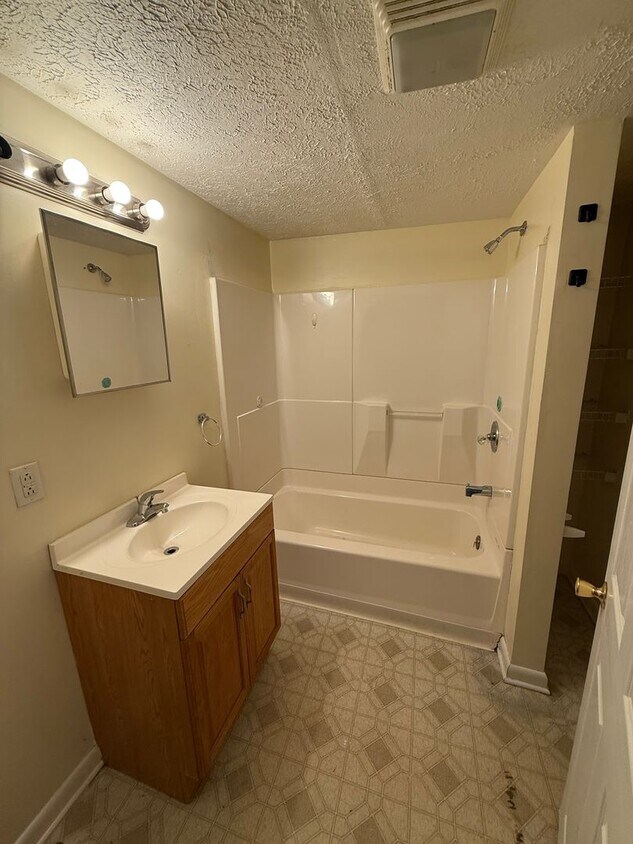 Building Photo - 1362 Pennsylvania Ave