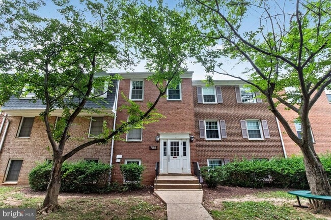Photo - 788 Quince Orchard Boulevard Unit 201 Apartment