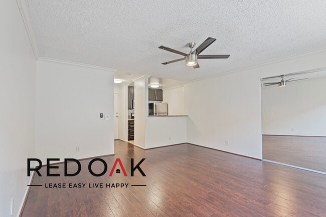 Foto del edificio - 1522 N Formosa Ave
