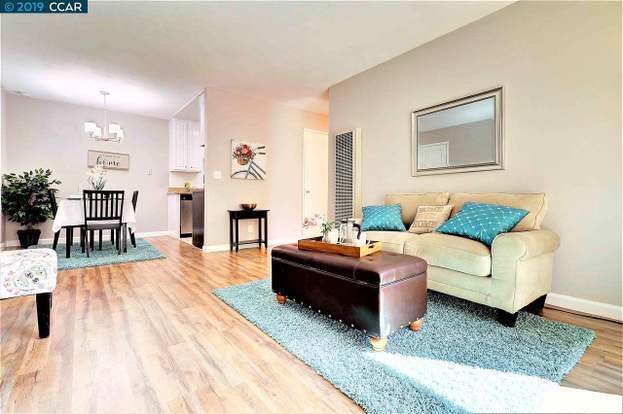 Foto del edificio - 5319 Ridgeview Cir