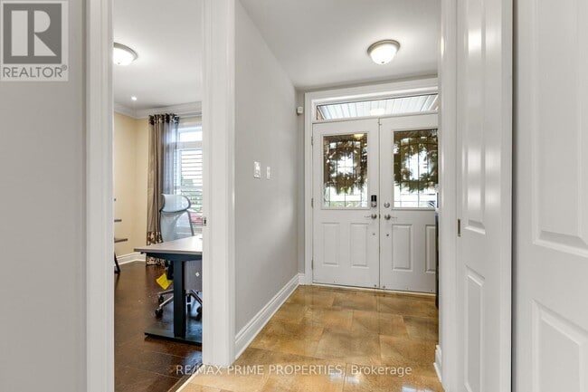 Building Photo - 72 Branthaven St