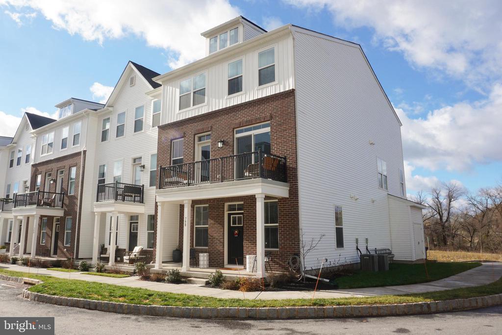 798 Ore St, Phoenixville, PA 19460 Townhome Rentals in Phoenixville