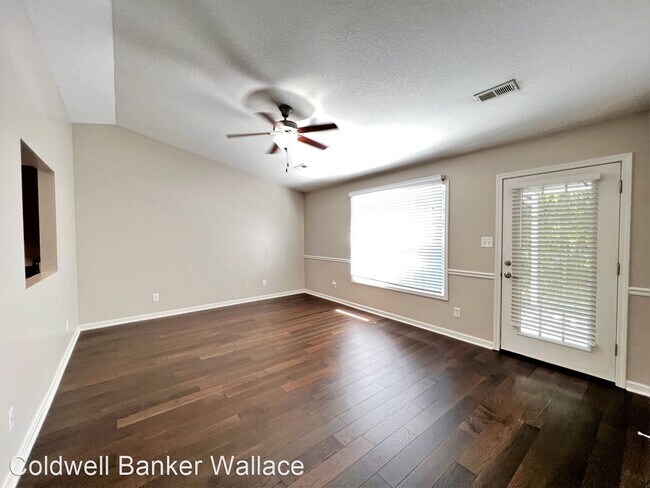 Foto del edificio - 2 br, 2 bath House - 3308 Sweet Pine Way
