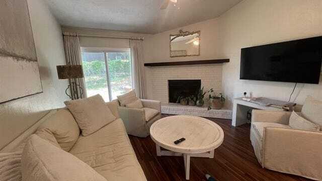 Foto del edificio - 1777 Dax Ct