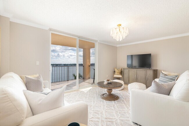 Foto del edificio - 1801 N Flagler Dr