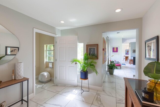 Foto del edificio - 1019 N K St