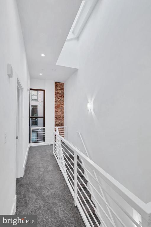 Building Photo - 1209 13th St NW