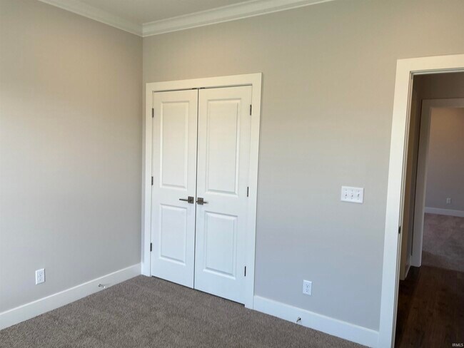 Foto del edificio - 6956 Barlow Ct