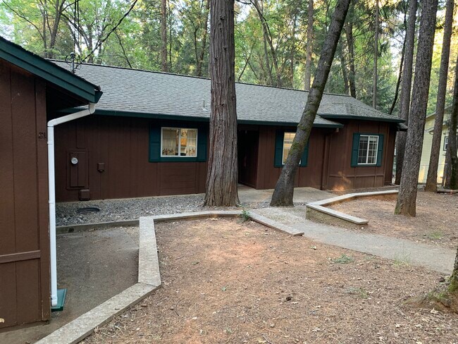 Foto del edificio - 6337 Amherst Way