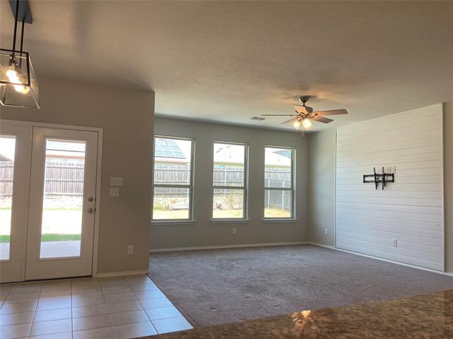 Building Photo - 5609 Las Lomas Ln