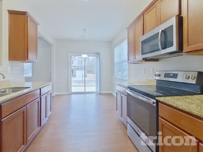 Building Photo - 2062 Aragon Lane