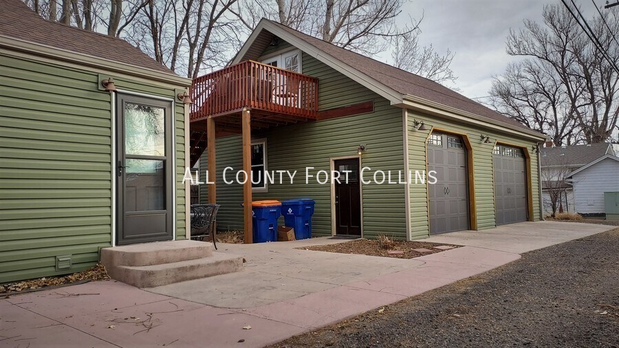 Building Photo - Super Charming Home with Garage Loft