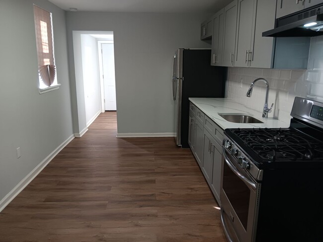 Foto del edificio - 1012 Potter St