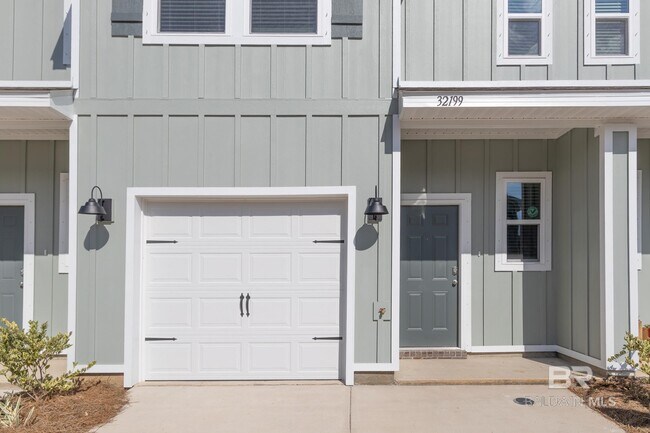 Foto del edificio - 32199 Emancipation Cir