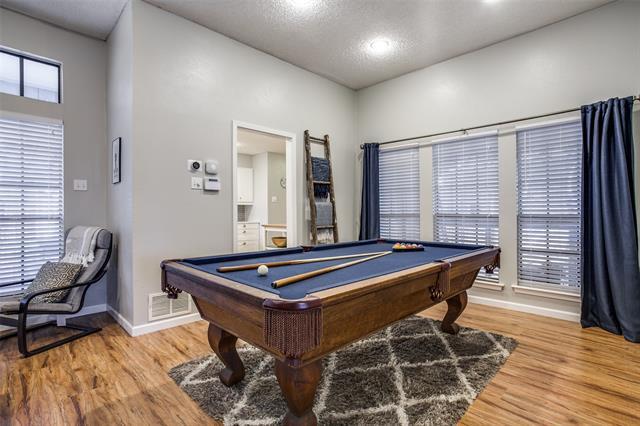 Foto del edificio - 8625 Westfield Dr