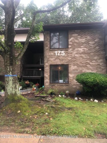 Primary Photo - 175 Amberly Dr
